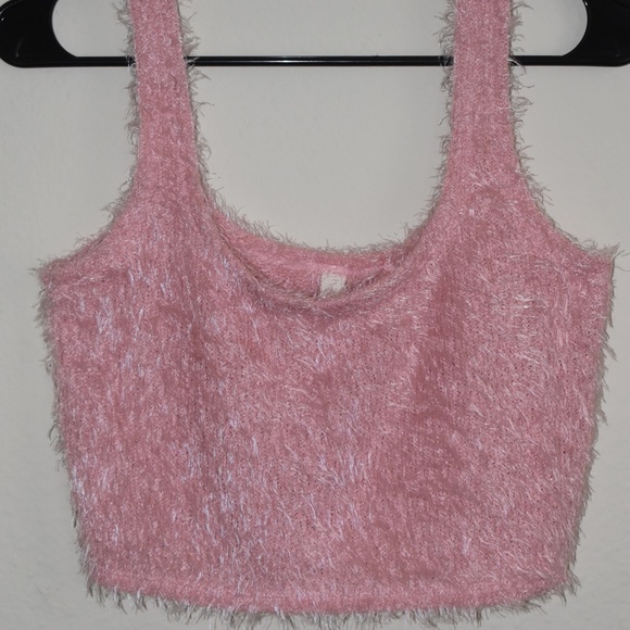 Pink Faux Fur Crop Top! - Picture 2 of 5